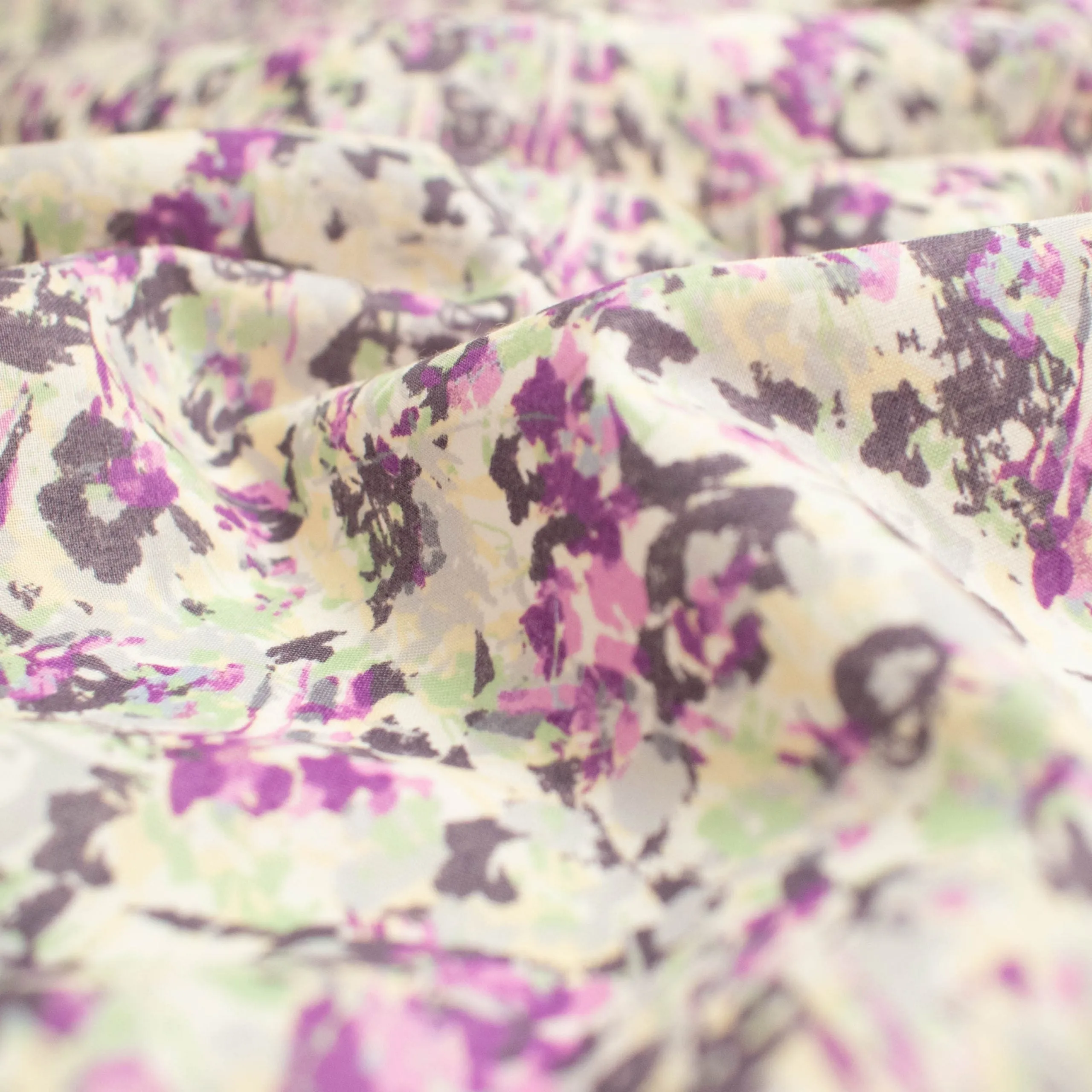 Japanese Pure Cotton Lawn Abstract Prints Design-117