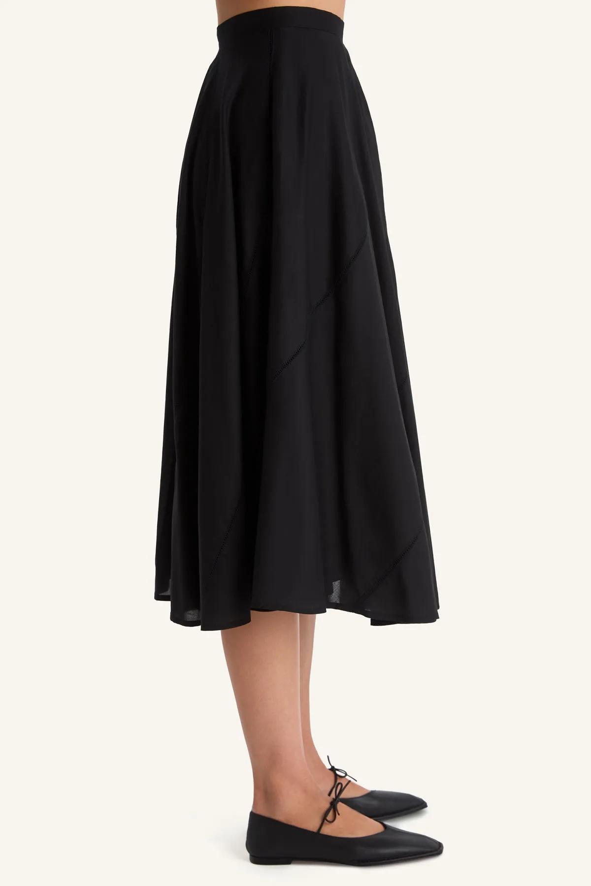 Vestige Skirt in Black